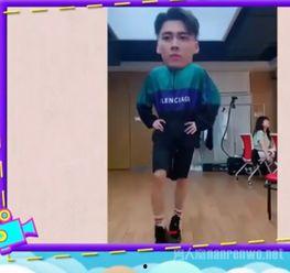 吃瓜群众走秀视频大全集,趣味横生的时尚盛宴